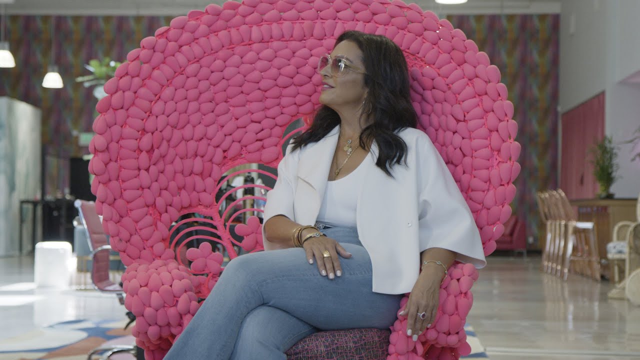 image 0 How Beautyblender Founder Rea Ann Silva Bounced To Success : Sephora